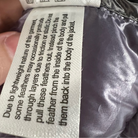 Andrew Marc Packable lightweight premium Down jacket Silver Size medium - Picture 7 of 11